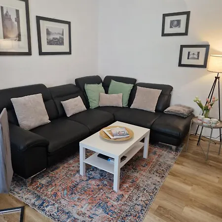 Apartment Fewo-1 Naehe Uniklinik / Messe / Rue / Baldeneysee / Folkwang Museum / Zentral / Wlan *